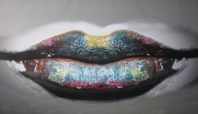 COLORFUL LIPS